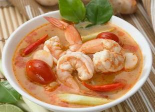 Soup Tom Yam shrimp